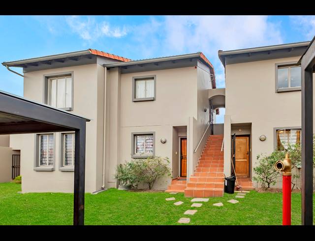 2 BEDROOM APARTMENT FOR SALE IN FERNDALE